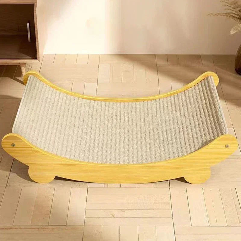 Cama de Arranhar Para Gatos de Madeira